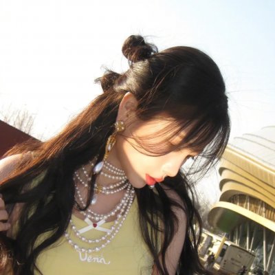 飞女黛丝
